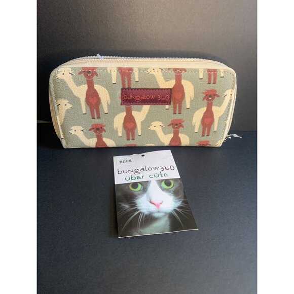 Bungalow 360 Alpaca Llama Design Zip Around Wallet - New - Picture 10 of 11